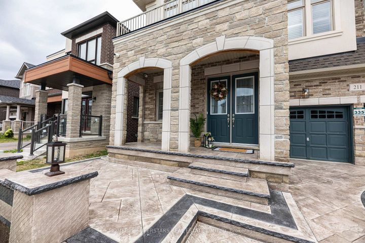 Photo 3 at 211 Granite ridge Trail, Waterdown, Hamilton