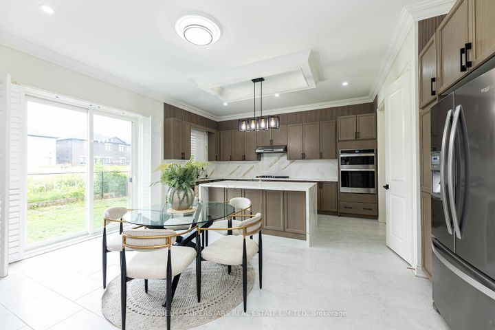 Photo 15 at 211 Granite ridge Trail, Waterdown, Hamilton