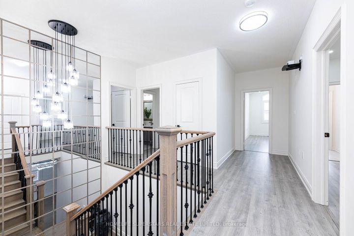 Photo 22 at 211 Granite ridge Trail, Waterdown, Hamilton