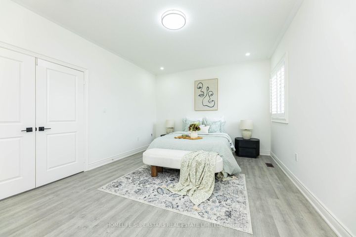 Photo 24 at 211 Granite ridge Trail, Waterdown, Hamilton