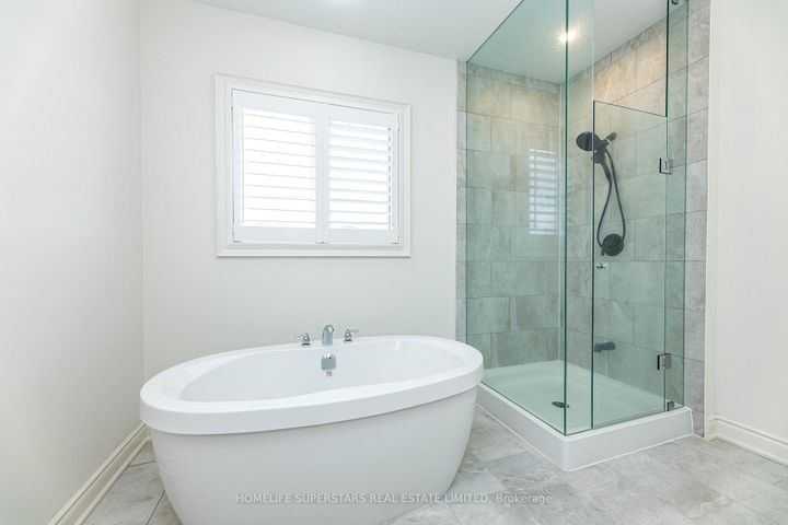 Photo 28 at 211 Granite ridge Trail, Waterdown, Hamilton