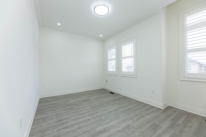 Photo 30 at 211 Granite ridge Trail, Waterdown, Hamilton