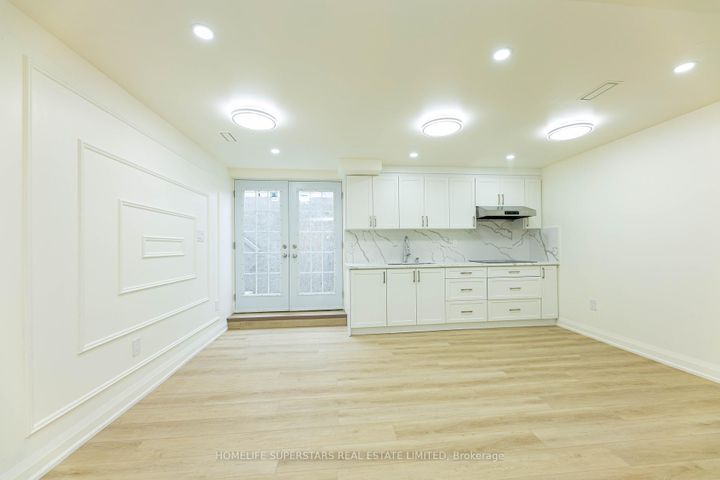 Photo 39 at 211 Granite ridge Trail, Waterdown, Hamilton