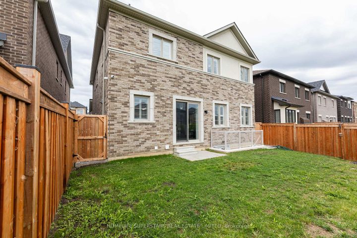 Photo 43 at 211 Granite ridge Trail, Waterdown, Hamilton