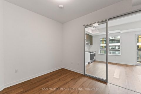 Photo 12 at 819 - 395 Dundas Street, GO Glenorchy, Oakville