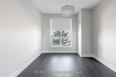Photo 14 at 210 - 2480 Prince Michael Drive N, JC Joshua Creek, Oakville