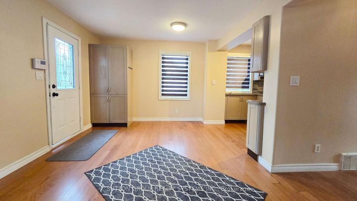 Photo 4 at 2232 Queensway Drive, Freeman, Burlington