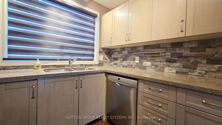Photo 7 at 2232 Queensway Drive, Freeman, Burlington