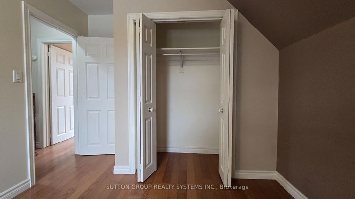 Photo 14 at 2232 Queensway Drive, Freeman, Burlington