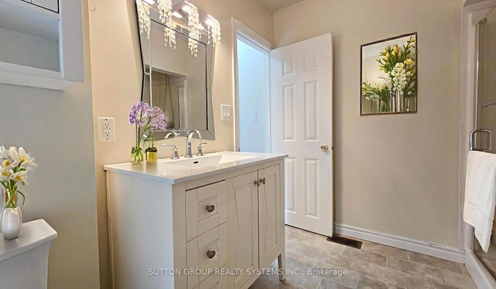 Photo 16 at 2232 Queensway Drive, Freeman, Burlington