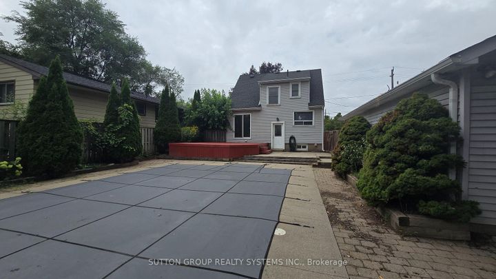 Photo 26 at 2232 Queensway Drive, Freeman, Burlington