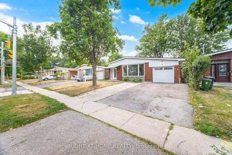 Photo 3 at 348 Bellamy Road N, Woburn, Toronto