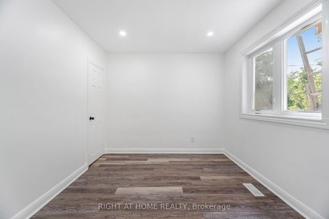 Photo 19 at 348 Bellamy Road N, Woburn, Toronto
