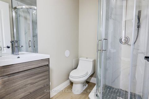 Photo 14 at 17 Newdawn Crescent, Agincourt North, Toronto