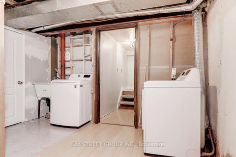 Photo 20 at 17 Newdawn Crescent, Agincourt North, Toronto