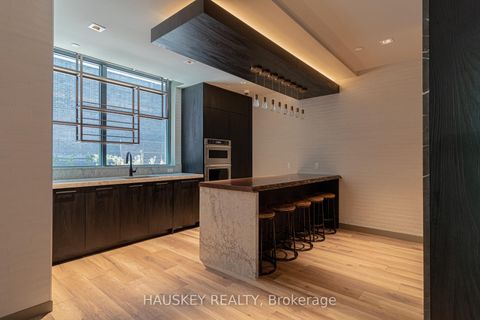 Photo 15 at 3004 - 327 King Street W, Waterfront Communities C1, Toronto
