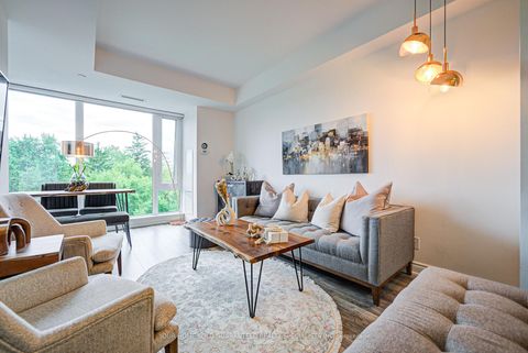 Photo 7 at 318 - 9618 Yonge Street, North Richvale, Richmond Hill