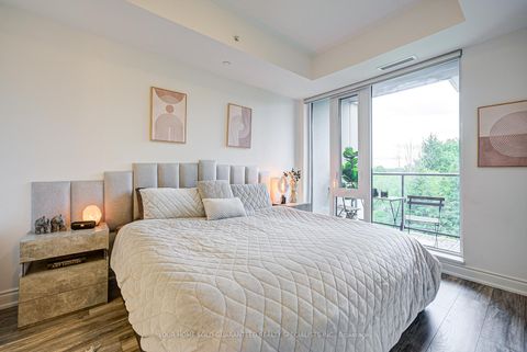 Photo 11 at 318 - 9618 Yonge Street, North Richvale, Richmond Hill