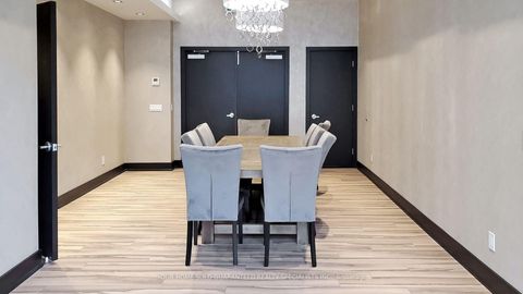 Photo 25 at 318 - 9618 Yonge Street, North Richvale, Richmond Hill