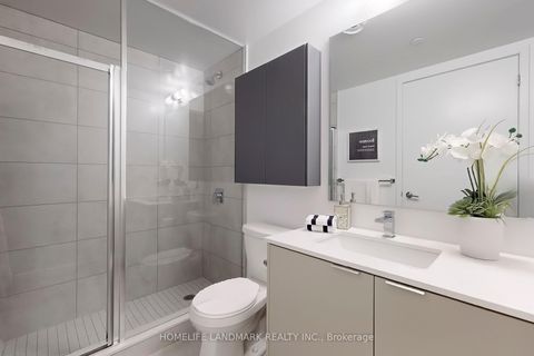 Photo 20 at 717 - 8 TIPPETT Road, Clanton Park, Toronto