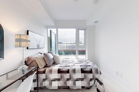 Photo 22 at 717 - 8 TIPPETT Road, Clanton Park, Toronto