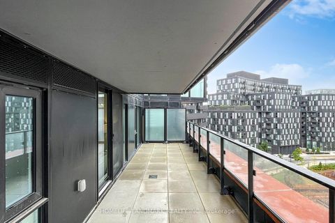 Photo 25 at 717 - 8 TIPPETT Road, Clanton Park, Toronto