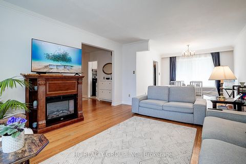 Photo 10 at 72 Woodthorpe Road, Victoria Village, Toronto