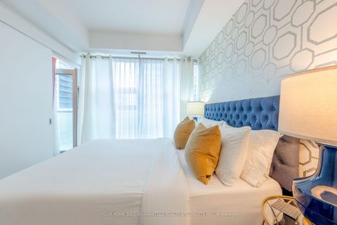 Photo 8 at 1209 - 12 York Street, Waterfront Communities C1, Toronto