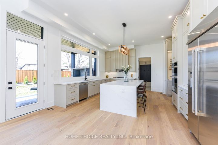 Photo 11 at 310 Tuck Drive, Shoreacres, Burlington