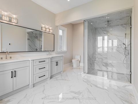 Photo 23 at 36A Elm Grove Avenue, Oak Ridges, Richmond Hill