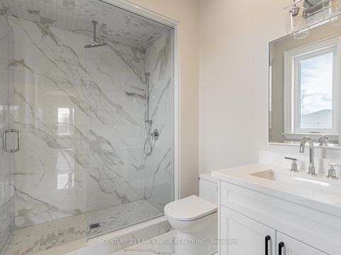 Photo 31 at 36A Elm Grove Avenue, Oak Ridges, Richmond Hill