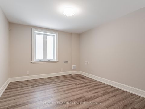 Photo 37 at 36A Elm Grove Avenue, Oak Ridges, Richmond Hill