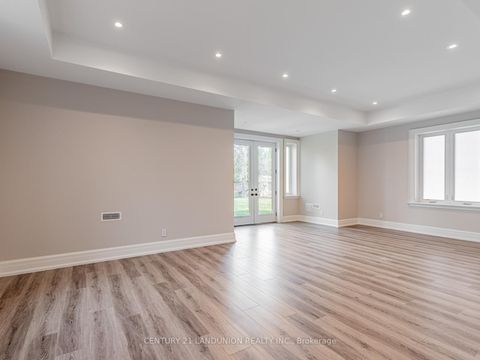 Photo 40 at 36A Elm Grove Avenue, Oak Ridges, Richmond Hill