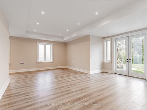 Photo 42 at 36A Elm Grove Avenue, Oak Ridges, Richmond Hill