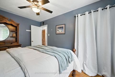 Photo 21 at 51 Elfreda Boulevard, Birchmount, Toronto