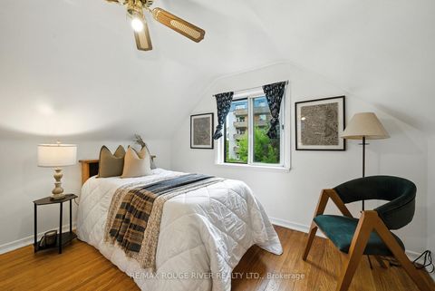 Photo 31 at 51 Elfreda Boulevard, Birchmount, Toronto