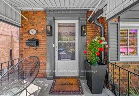 Photo 2 at 66 CLIVEDEN Avenue, Queensway, Toronto