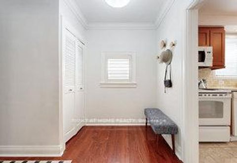 Photo 3 at 66 CLIVEDEN Avenue, Queensway, Toronto
