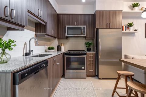 Photo 5 at SE204 - 9199 Yonge Street, Langstaff, Richmond Hill