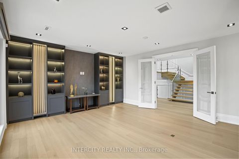 Photo 29 at 1 Silvergrove Road, Windfields, Toronto