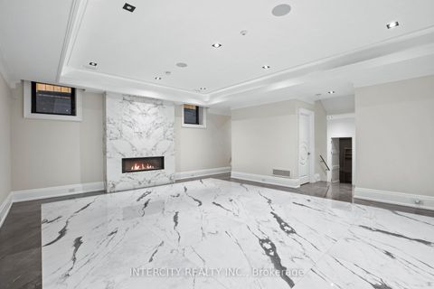Photo 31 at 1 Silvergrove Road, Windfields, Toronto