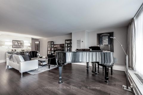 Photo 6 at 1309 - 110 Bloor Street W, Annex, Toronto