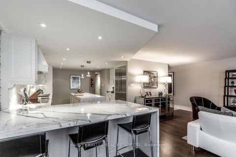 Photo 9 at 1309 - 110 Bloor Street W, Annex, Toronto