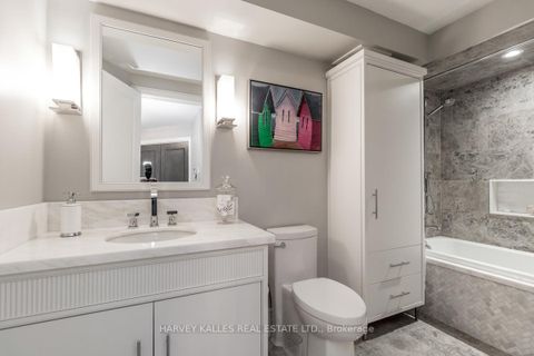 Photo 17 at 1309 - 110 Bloor Street W, Annex, Toronto