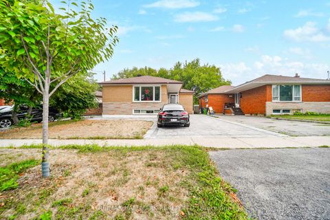 Photo 5 at 16 Araman Drive, Sullivan, Toronto