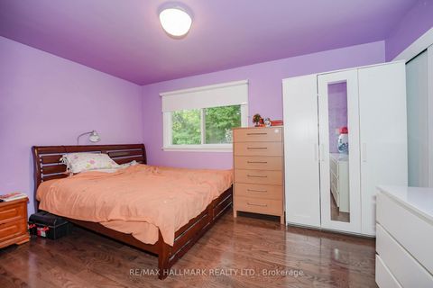 Photo 26 at 16 Araman Drive, Sullivan, Toronto