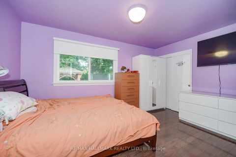 Photo 27 at 16 Araman Drive, Sullivan, Toronto