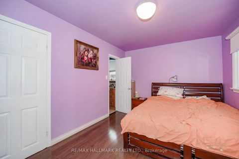 Photo 28 at 16 Araman Drive, Sullivan, Toronto