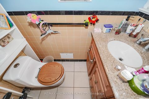 Photo 29 at 16 Araman Drive, Sullivan, Toronto