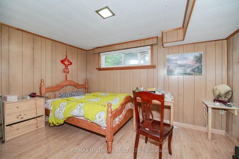 Photo 37 at 16 Araman Drive, Sullivan, Toronto